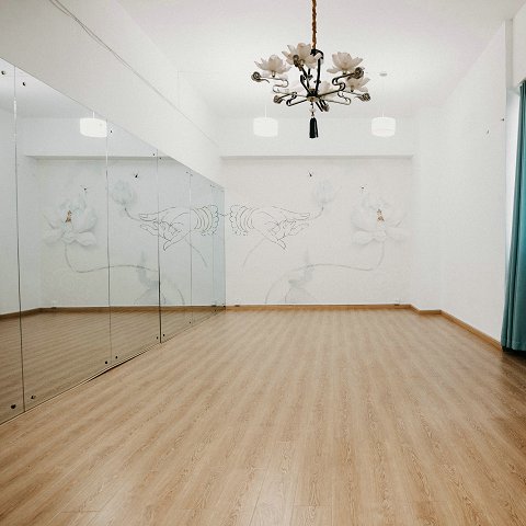 昆山玉山欧尚校区